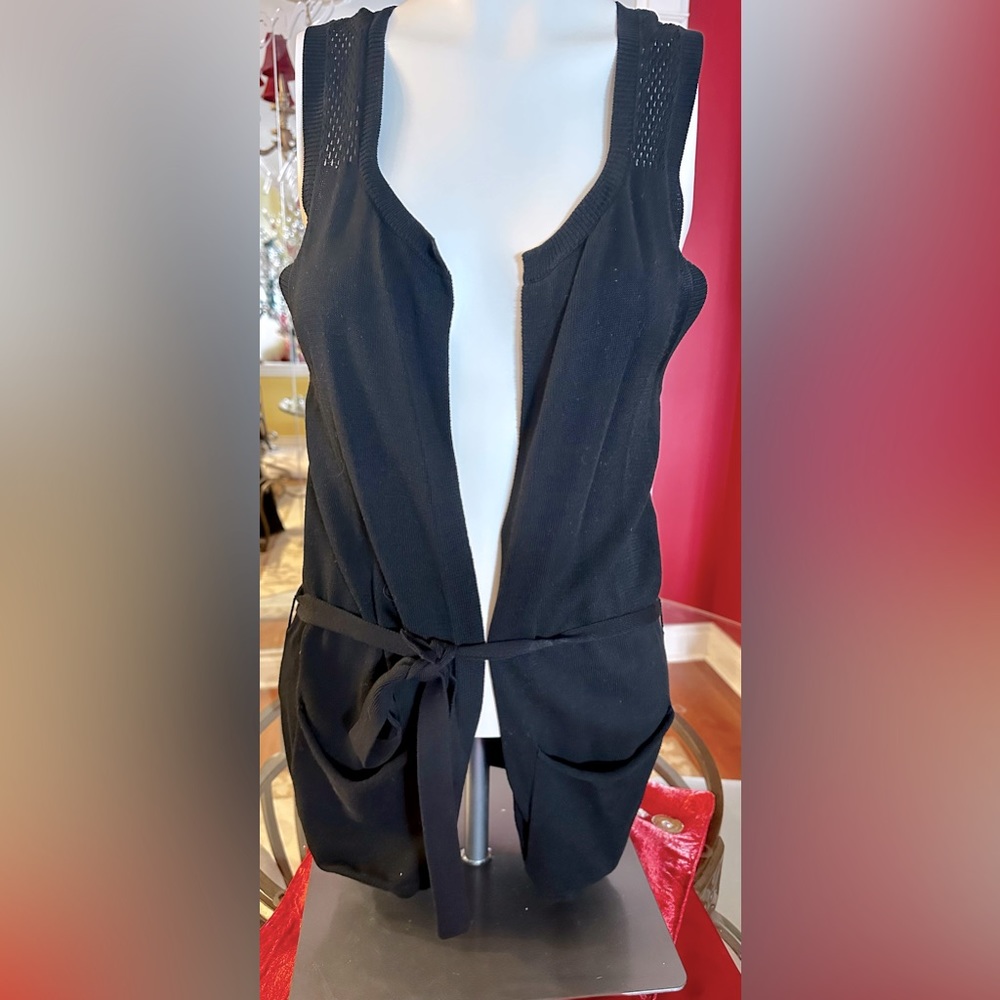 GAP WOMEN’S BLACK SLEEVELESS LONG STRAIGHT HEM OPEN FRONT VEST SIZE XS